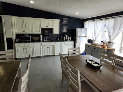 5430 51A Street, Bashaw, AB 