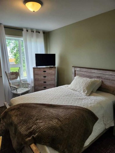 5430 51A Street, Bashaw, AB 