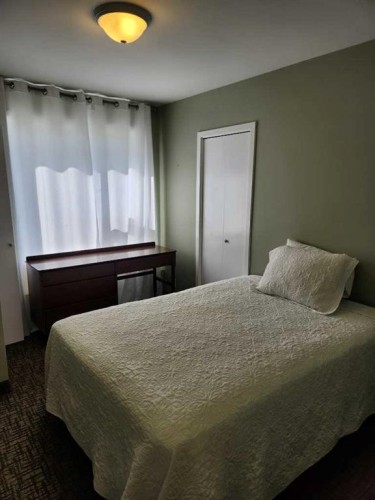 5430 51A Street, Bashaw, AB 