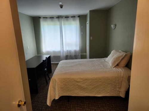 5430 51A Street, Bashaw, AB 