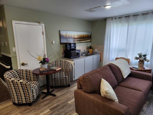 5430 51A Street, Bashaw, AB 