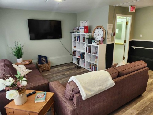 5430 51A Street, Bashaw, AB 