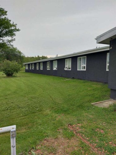 5430 51A Street, Bashaw, AB 