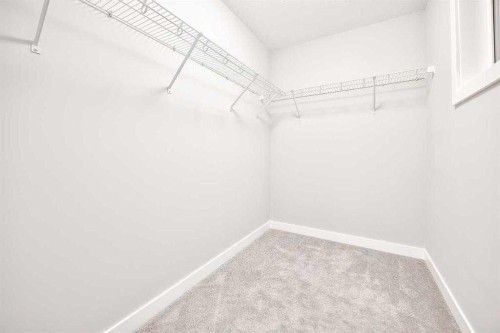 917 Crestridge Common Sw, Calgary, AB - Indoor With Storage