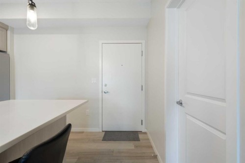 308-80 Carrington Plaza Nw, Calgary, AB - Indoor Photo Showing Other Room