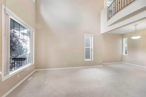 72 Rockyledge Crescent Nw, Calgary, AB - Indoor Photo Showing Other Room