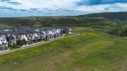 1703 Jumping Pound Common  Cochrane, AB T4C 2L1