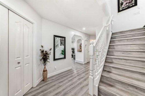 246 New Brighton Mews Se, Calgary, AB - Indoor Photo Showing Other Room