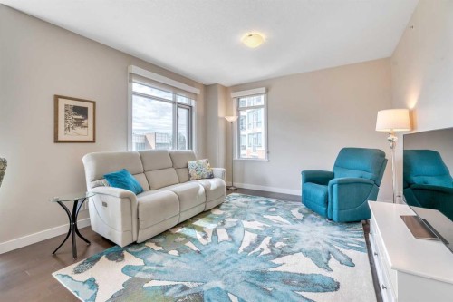 410-24 Varsity Estates Circle Nw, Calgary, AB - Indoor Photo Showing Living Room
