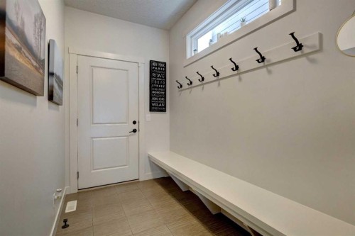 19 Cranbrook Crescent Se, Calgary, AB - Indoor Photo Showing Other Room