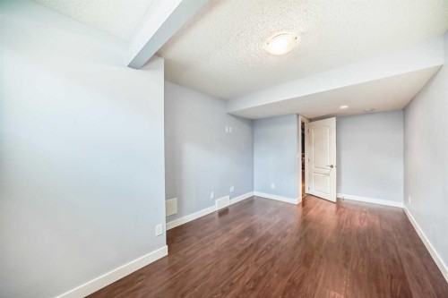 48 Auburn Bay Crescent Se, Calgary, AB - Indoor Photo Showing Other Room