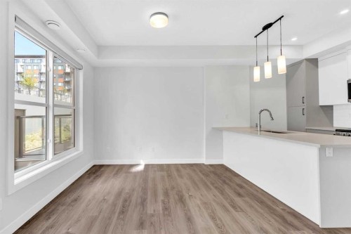 146-2117 81 Street Sw, Calgary, AB - Indoor