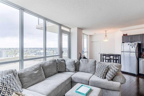 1701-325 3 Street Se, Calgary, AB - Indoor Photo Showing Living Room