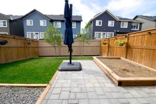 103 Sunrise Common, Cochrane, AB - Outdoor