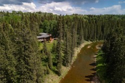 4252 Township Road 322  Rural Mountain View County, AB T0M 1X0