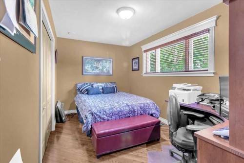 2211 45 Street Se, Calgary, AB - Indoor Photo Showing Bedroom
