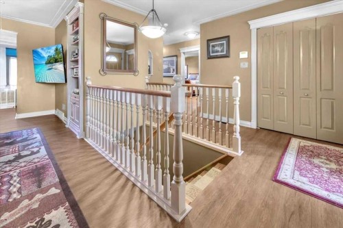 2211 45 Street Se, Calgary, AB - Indoor Photo Showing Other Room