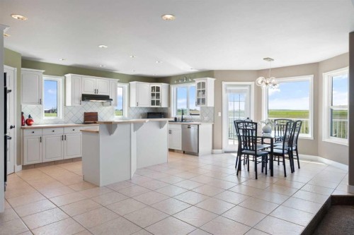 250257 271 Range Road, Rural Rocky View County, AB - Indoor