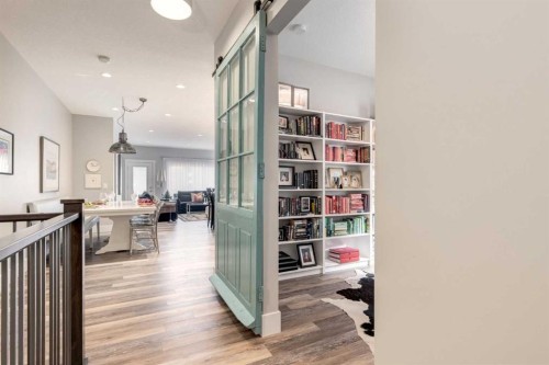 95 Sierra Morena Manor Sw, Calgary, AB - Indoor Photo Showing Other Room