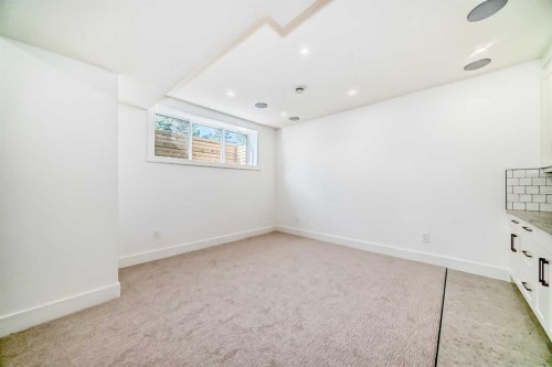 2426 53 Avenue Sw, Calgary, AB - Indoor Photo Showing Other Room