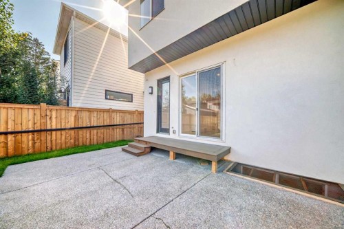 2426 53 Avenue Sw, Calgary, AB - Outdoor With Exterior