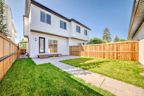 2426 53 Avenue Sw, Calgary, AB - Outdoor