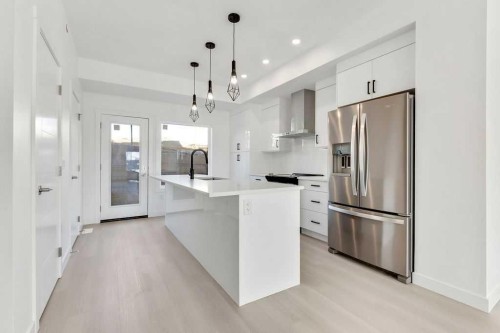 322 Sage Hill Circle Nw, Calgary, AB - Indoor Photo Showing Kitchen With Stainless Steel Kitchen With Upgraded Kitchen