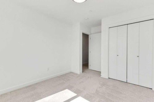 322 Sage Hill Circle Nw, Calgary, AB - Indoor Photo Showing Other Room