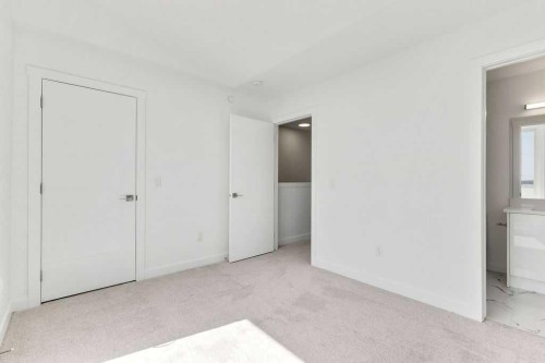 322 Sage Hill Circle Nw, Calgary, AB - Indoor Photo Showing Other Room