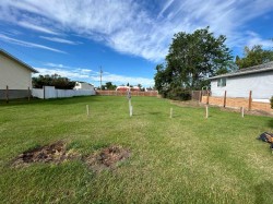 217 5 Street  Beiseker, AB T0M 0G0