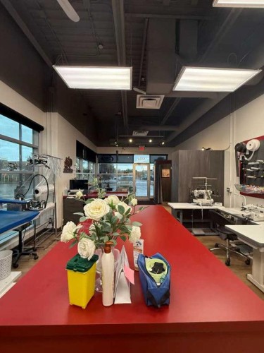 123 Alterations Lane Nw, Calgary, AB 