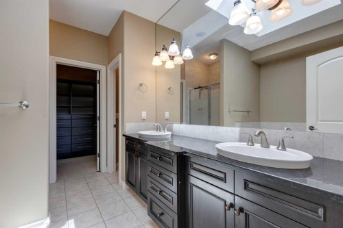 144 Tuscany Ravine Heights Nw, Calgary, AB - Indoor Photo Showing Bathroom