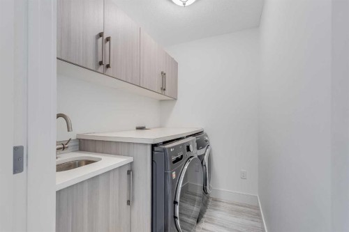434 30 Avenue Nw, Calgary, AB - Indoor Photo Showing Laundry Room