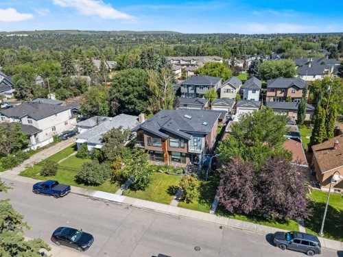 434 30 Avenue Nw, Calgary, AB - Outdoor With View