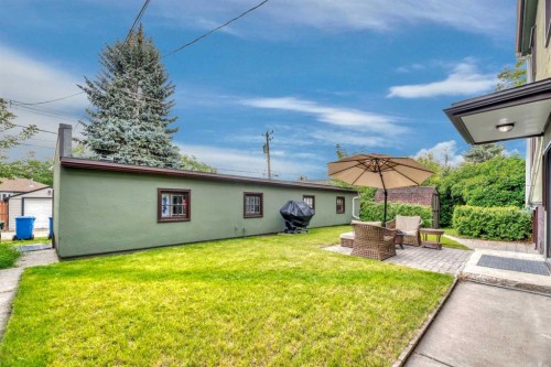 3-1833 21 Avenue Nw, Calgary, AB - Outdoor