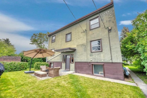 3-1833 21 Avenue Nw, Calgary, AB - Outdoor