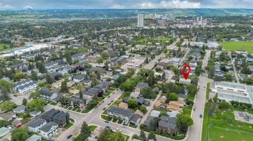 3-1833 21 Avenue Nw, Calgary, AB - Outdoor With View