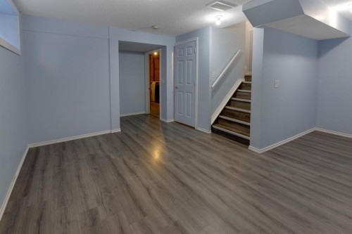 427 Saddlebrook Way Ne, Calgary, AB - Indoor Photo Showing Other Room