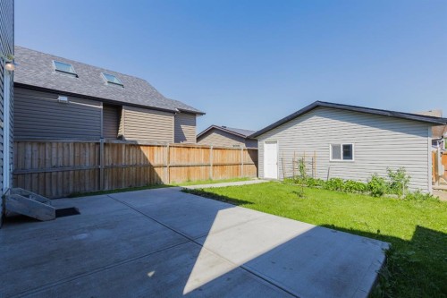 427 Saddlebrook Way Ne, Calgary, AB - Outdoor