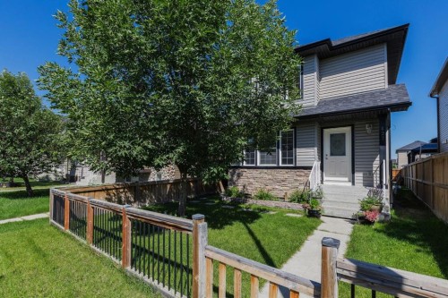 427 Saddlebrook Way Ne, Calgary, AB - Outdoor
