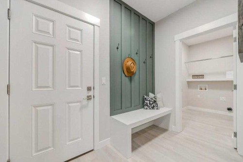 7 Clover Crescent, Beiseker, AB - Indoor Photo Showing Other Room