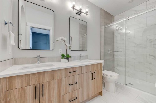 7 Clover Crescent, Beiseker, AB - Indoor Photo Showing Bathroom