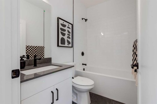 410-1453 Na'A Drive Sw, Calgary, AB - Indoor Photo Showing Bathroom