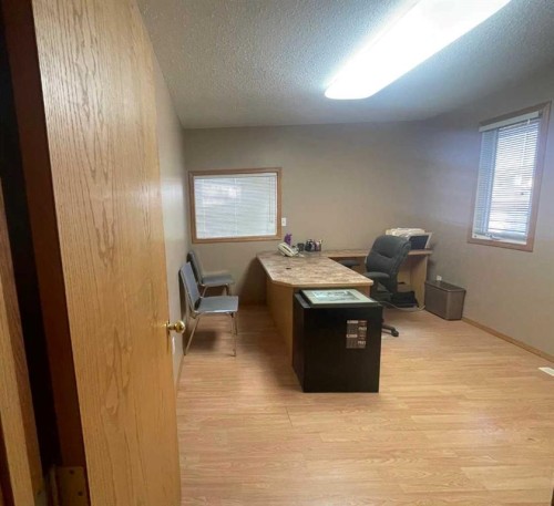 4530 54 Avenue, Olds, AB 