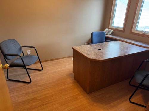 4530 54 Avenue, Olds, AB 