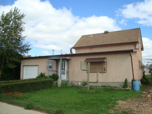 114 School Road, Trochu, AB - Outdoor