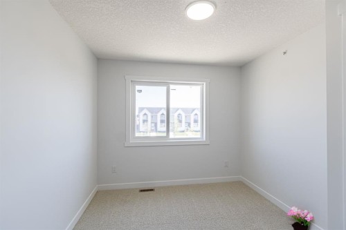 1463 Cornerstone Boulevard Ne, Calgary, AB - Indoor Photo Showing Other Room