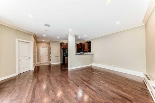 101-323 13 Avenue Sw, Calgary, AB - Indoor Photo Showing Other Room