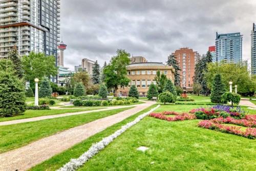 101-323 13 Avenue Sw, Calgary, AB - Outdoor With Facade