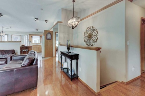 3 Strathmore Lakes Bay, Strathmore, AB - Indoor